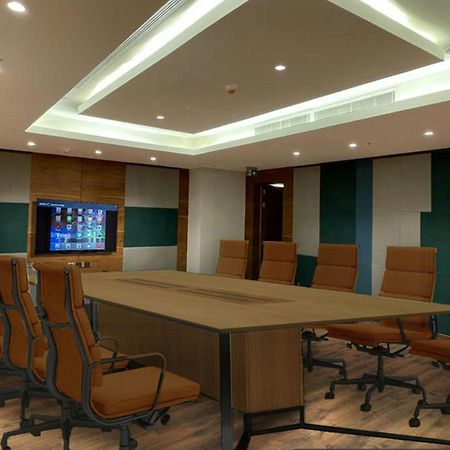 Four Points By Sheraton Kigali Bagian luar foto