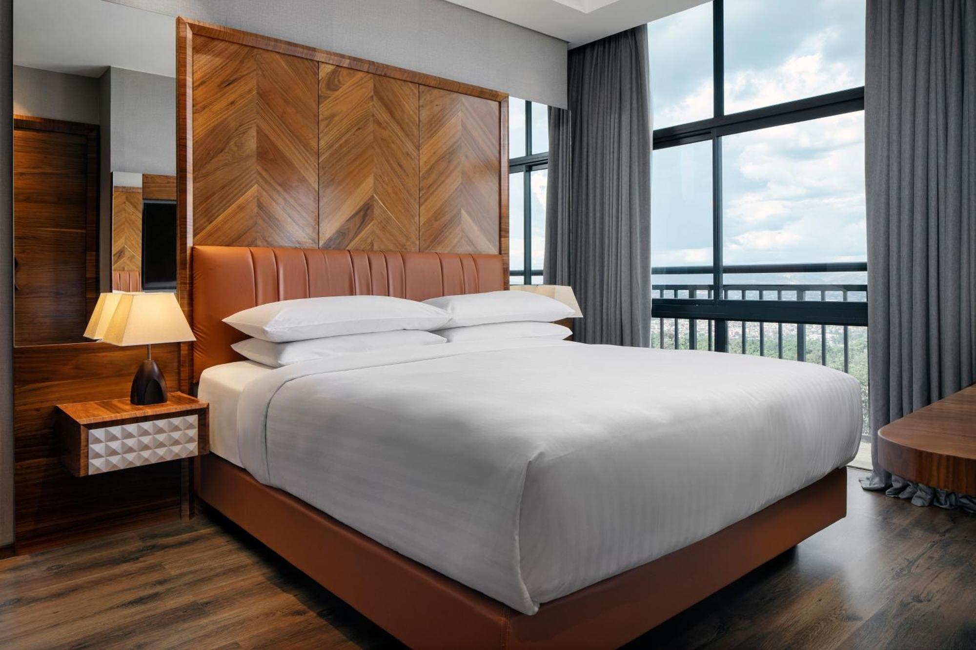 Four Points By Sheraton Kigali Bagian luar foto