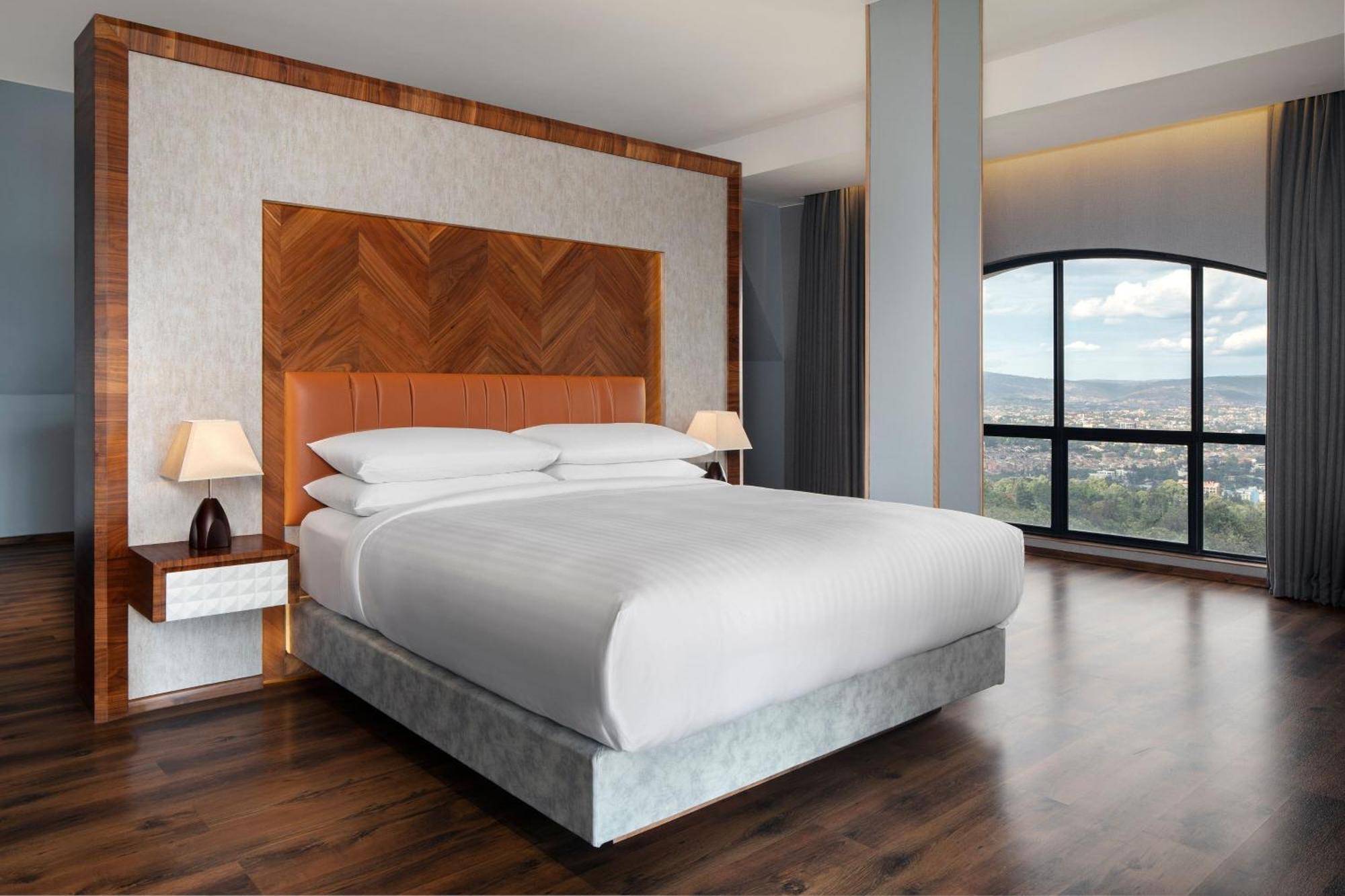 Four Points By Sheraton Kigali Bagian luar foto